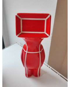 Fè, Myselfie. Homo Monitor Mondrian rosso, scultura in ceramica verniciata a mano, h 24 cm