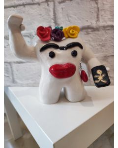 Rosa Olivares, Frida, scultura in ceramica, h 13 cm