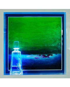 Andrea Morreale, L'atollo silente, olio su tavola, cristallo, 2 dl Blu Curaçao, illuminazione a led con controllo acustico, 63x63x15 cm,