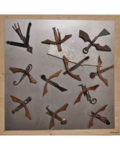 Giulio Ciampi, Storni, ferri su acciaio e legno, 110x110 cm, 2019