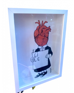 Loris Dogana, Fragile, grafica in vitro, 23x32x6 cm (con cornice)