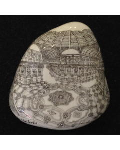 Franchina Tresoldi, Vittorio Emanuele II Gallery, decorated ceramic pebble, 12x12 cm