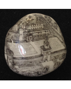 Franchina Tresoldi, Sforzsco Castle, decorated ceramic pebble, 10x10 cm